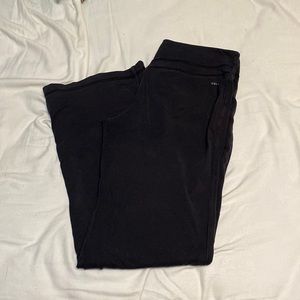 yoga pants